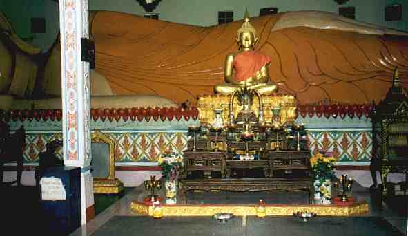 Mekprasit Temple Ipoh   Interior